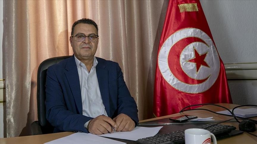 تونس.. حزب سياسي يدعو سعيد لإنهاء المحلة الاستثنائية وبدء عمل البرلمان الجديد
