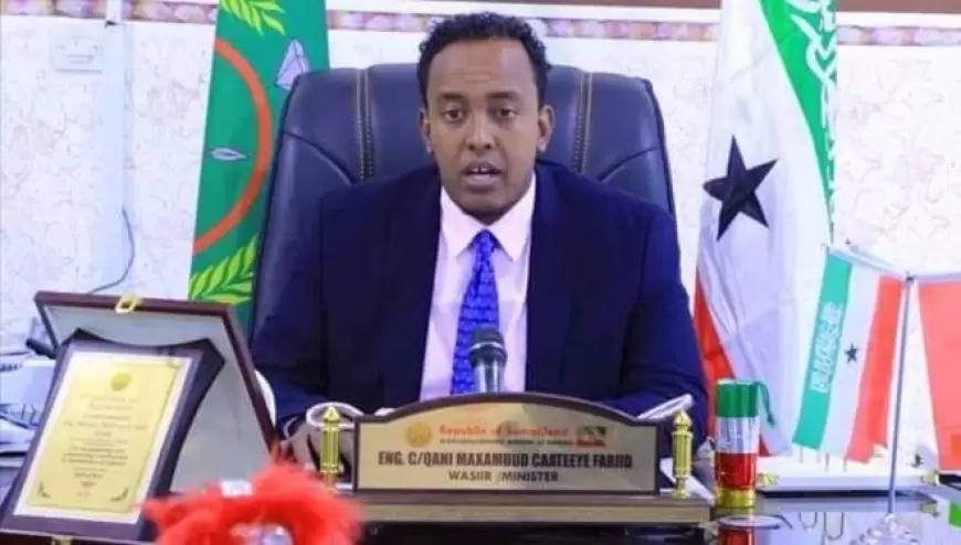 وزير دفاع أرض الصومال يستقيل احتجاجاً على الاتفاق مع إثيوبيا بشأن الممر البحري 