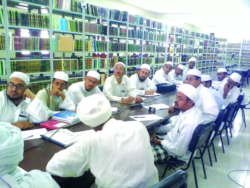 مكتبة تريم "اليمن" كنوز من المخطوطات والتراث العربي والإسلامي 
