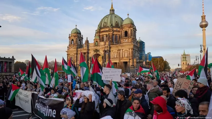 مسيرات حاشدة في ألمانيا تنديداً بالعدوان الإسرائيلي المتواصل على غزّة