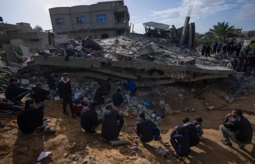 شهداء وجرحى في قصف إسرائيلي وسط غزة