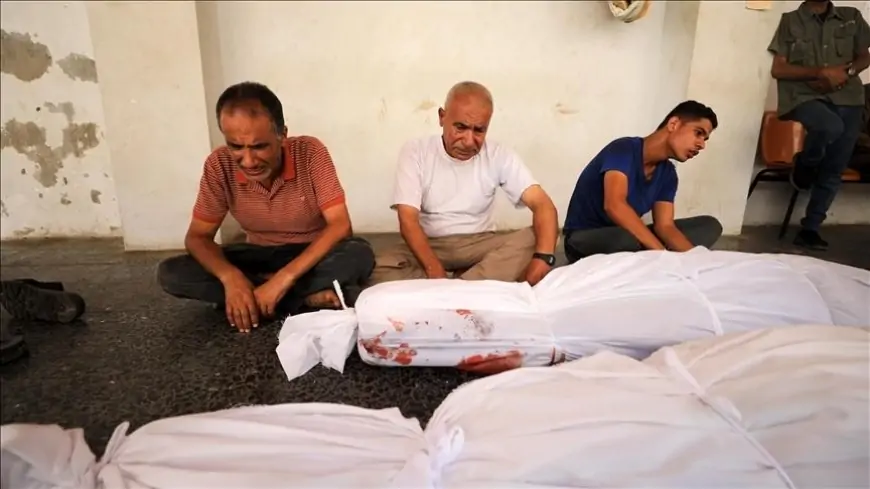 ارتقاء 5 فلسطينيين بينهم طفل بغارتين للاحتلال وسط غزة