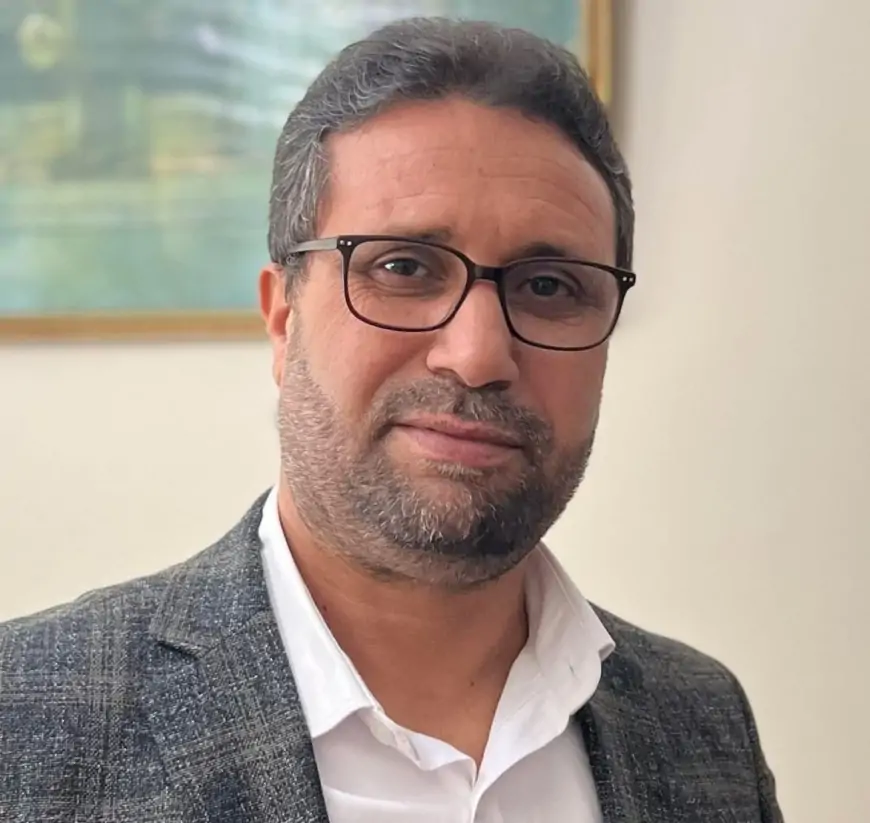 عضو الأمانة العامة للدائرة السياسية لجماعة العدل والإحسان المغربية حسن بناجح لـ(عرب جورنال): الموقف اليمني الداعم لغزة فرضَ توازن رعب ضد الكيان للمرة الأولى وهشّم الردع الأمريكي
