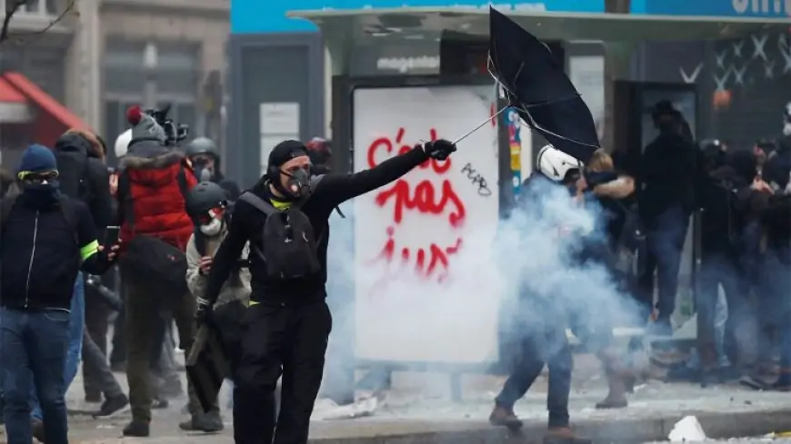 إضراب عام في فرنسا