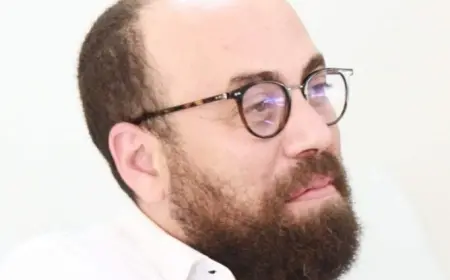 استاذ القانون والعلوم السياسية في الجامعة التونسية د. غيث الشاوش لـ(عرب جورنال): اليمن نجح في إعادة مركزة القضية الفلسطينية كشرط جوهري لنهضة الإنسان العربي وموقفه المناهض للتواجد الصهيوني في الصومال يفرض حالة عسكرية رادعة أمام الشركاء الإقليميين للكيان