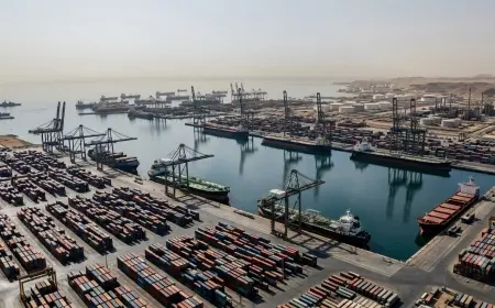 نصف مليار دولار يومياً.. خسائر توقف الموانئ السعودية نتيجة الحظر اليمني