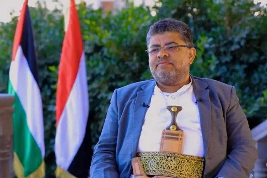 محمد علي الحوثي أمريكا والسعودية تتحملان مسؤولية قصف مطار صنعاء واستمرار الحصار