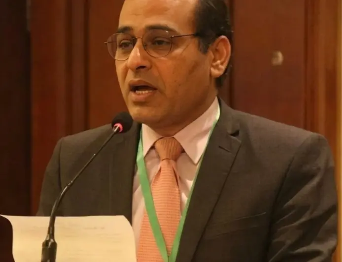 القيادي في حزب الكرامة المصري عبد المجيد راشد لـ(عرب جورنال): أمن السعودية يتحقق بالاستجابة للمطالب اليمنية ورفع الحصار لا بالأحلاف العسكرية وغياب مصر عن " اتفاق مكة" خطوة صحيحة