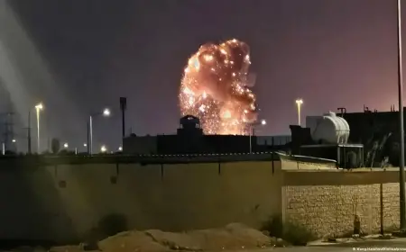 القوات اليمنية تعلن قصف مطاري الرياض ونجران وقاعدة خميس مشيط
